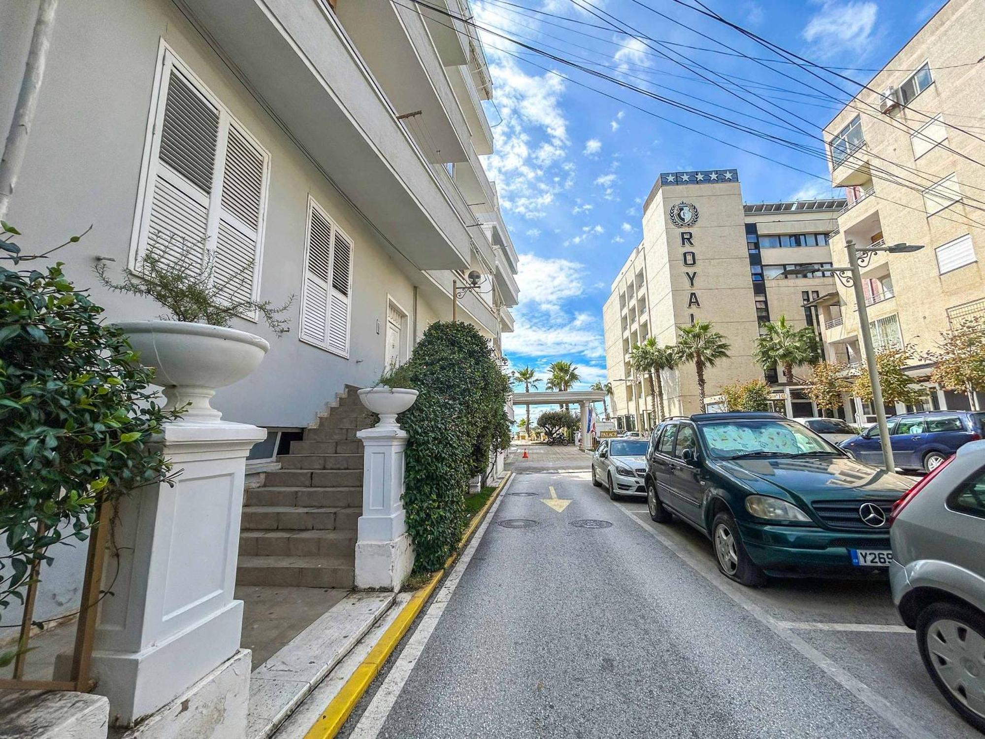 Royal 520 Apartment Durres Exterior photo
